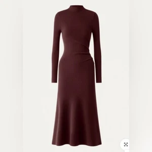 OGL Mid Thermal Heat-Tech Long Sleeves Mockneck Tucks Midi Dress - Ruby size M - Picture 1 of 3