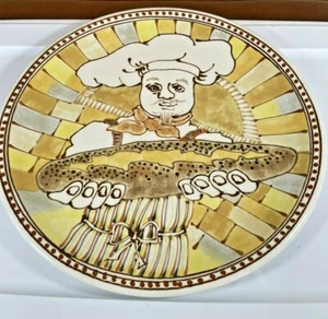 "PLATO CARGADOR DE GRES FIRMADO ROTHWOMAN - EL PANADERO - 14"" - Imagen 1 de 6