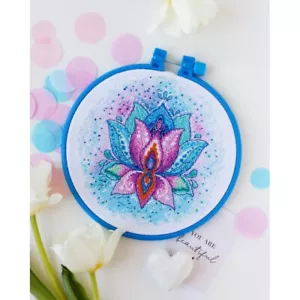 Counted Cross Stitch Kit Flower of happiness DIY Unprinted Abris Art AHM-046 - Picture 1 of 1