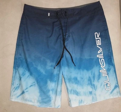 °Quicksilver° Herren, Jungen Badeshorts, Boardsshorts , blau Farbverlauf Gr.30 - Bild 1 von 3