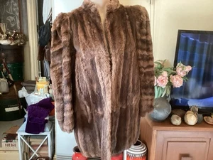 Genuine vintage Brown Fur Coat Hook Front Closure..small Pelts - Picture 1 of 13