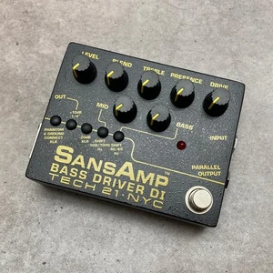 Tech 21 SansAmp Bass Driver DI V2 Bass Preamp Pedal No Accessories - Picture 1 of 2