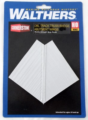 HO Scale Double Track Truss Bridge Abutment Wings (2 pcs) - Walthers #933-1042 - Image 1 of 3