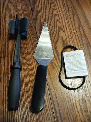 PAMPERED CHEF Mix 'n' Chop Kitchen Gadget / Utensil, Pie Server & Scoop Loop - Image 1 of 4