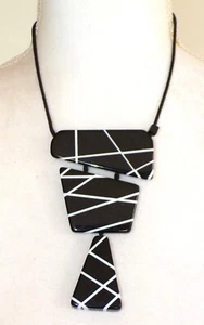 Sobral Street Lapa Black & White Geometric Bead Artist Made Pendant Necklace - Picture 1 of 7