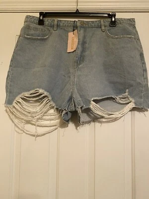 Pantalones cortos de mezclilla para mujer Plus Missguided azul desgastado talla 18 Foto 1 de 2