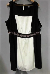Lux II Woman - Women's Dress Size 22W Black & White NWT - Picture 1 of 7