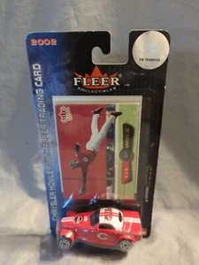 2002 Fleer MLB Cincinnati Reds Chrysler Howler, w/ Ken Griffey, Jr Card - NEW - Picture 1 of 11