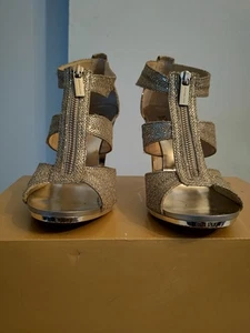 Michael Kors MK Berkley Streifen silber glitzernde Reißverschluss-Heels – Damengröße 8,5M - Bild 1 von 11