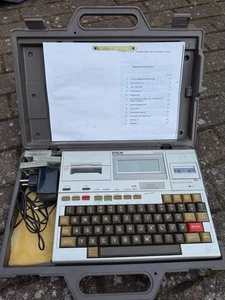 EPSON HX-20 srebrny laptop retro / vintage - Zdjęcie 1 z 3