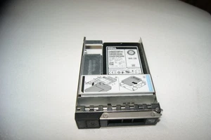 Unidad de estado sólido Dell T2G0Y 2,5" 960 GB en bandeja Gen14 de 3,5" para R740 R640 R940 et - Imagen 1 de 4