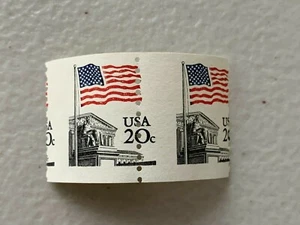 US 20c FLAG OVER SUPREME COURT COIL double SCOTT #1895 WITH MISPERF ERROR MNH - Picture 1 of 2