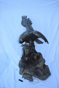 Großer Adler auf Baumstamm-Japan, Bronze, 3-teilig, massiv ca.80kg, 88cm - Bild 1 von 11