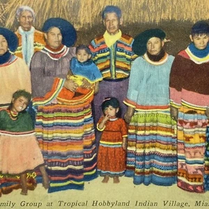 c1950 Seminole Indian Chief Sam Family Tropical Hobbyland Miami Postcard NOS - Picture 1 of 4