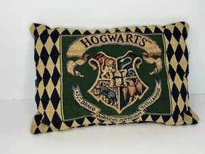Vintage Harry Potter Hogwarts Wappen Dekokissen von Crown Crafts 2000 - Bild 1 von 11