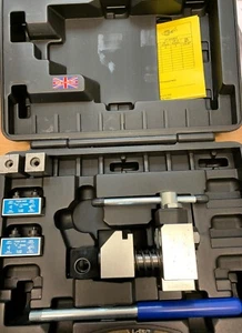 VICE MOUNTED BRAKE PIPE FLARING KIT BRITISH MADE NEW 3/16 and 1/4  - Picture 1 of 5