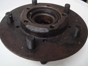 Used Classic Range Rover Wheel Hubs - FRC8532 - From July 1985 Onwards - Picture 1 of 2