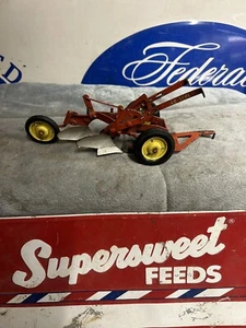 Vintage Tru Scale Carter 2 Bottom Plow 1:16 scale Yellow Rims - Picture 1 of 3