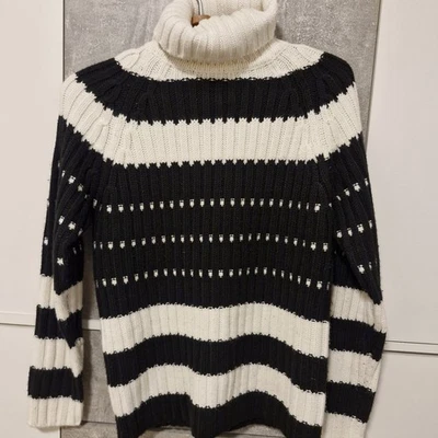 Pullover Famen Gr. M mit Rollkragen Schwarz -Weis  Warm - Bild 1 von 4