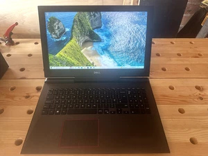 Dell Inspiron 15 7577 Gamming Laptop 16GB GTX1060 1tb + 512ssd - Picture 1 of 16