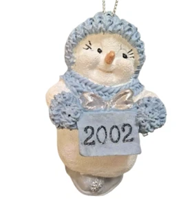 Snow Buddies Holding 2002 Schild Ornament Zugabe 97541 Weihnachten 2001 Neu aus altem Lagerbestand Vintage - Bild 1 von 11
