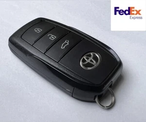 Toyota Yaris Cross MXPA10 Genuine 3 Button Smart Remote Key 231451−2550 OEM - Picture 1 of 6