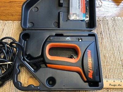 STANLEY HEAVY DUTY POWER SHOT PRO #9100 ЭЛЕКТРИЧЕСКИЙ СКОБ ПИСТОЛЕТ ЖЕСТКИЙ ЧЕХОЛ EX COND - Изображение 1 из 4