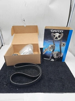 Correa de distribución del motor Dayco con bomba de agua WP245K2A para Dodge Neon SX 2.0 2005 Foto 1 de 4