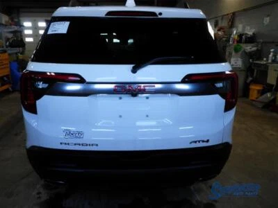 Conjunto de parachoques trasero GMC Acadia AT4 2020 doble escape negro placa de deslizamiento blanco 557 Foto 1 de 4