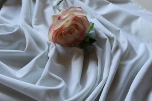 BLANCO - Tela de terciopelo para vestir de algodón - artesanías, juguetes, disfraces, etc. - Imagen 1 de 8