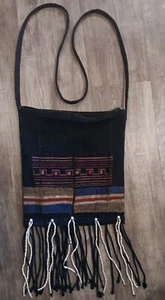 Cartera de tapiz artesanal con cuentas azul con flecos con rosa, rojo, algodón bronceado - Imagen 1 de 3
