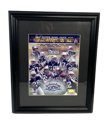 Foto auténtica enmarcada de Tom Brady de los New England Patriots SUPER BOWL XXXIX CHAMPIONS Foto 1 de 4
