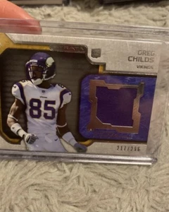 2012 Strata Greg Childs rookie patch /296 - Picture 1 of 2