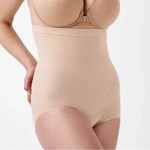 🌻NEU Neu ohne Etikett Spanx Nude Seamless Power High-Waist Slip Größe Medium #2746 - Bild 1 von 7