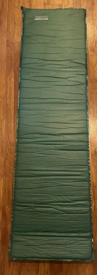 2 Therm-A-Rest Trail Regular Sleeping Pads Green 70 x 20 Inflatable Mattress - Image 1 of 3