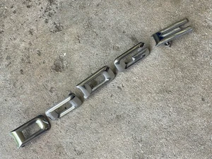 1972/77 DODGE TRUCK HOOD LETTERS EMBLEM SET OEM MOPAR w/ nuts XNICE - Bild 1 von 8