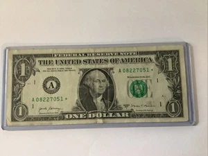 NEW 2017 STAR NOTE $1 DOLLAR BILL ( BOSTON A) LOW SERIAL NUMBERS , UNCIRCULATED - Picture 1 of 3