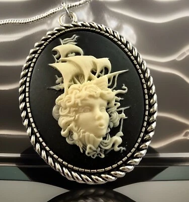 Collar colgante camafeo dama pirata vintage, cadena de plata de ley 925, sirena Foto 1 de 4