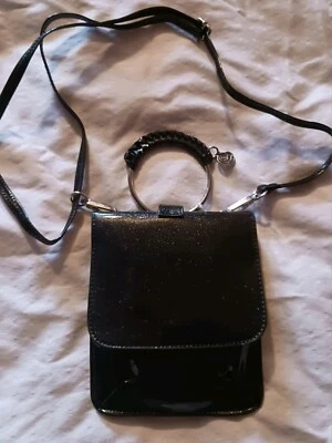 Cartera Carlos Santana NUEVA Sin Etiquetas Foto 1 de 4