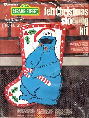 Kit de Medias de Fieltro Vintage Cookie Monster Sesame Street Muppets 14" Vogart 9633 Foto 1 de 2