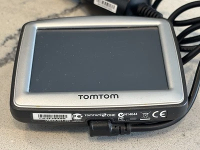 TOMTOM ONEGPS Navegación N14644 Paquete de Pantalla Táctil con Cargador de Coche ~ Probado Funciona Foto 1 de 4