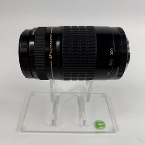 Lente automática y manual Canon EF 75-300 mm f/4-5,6 75-300 mm f/4-5,6 - Imagen 1 de 8