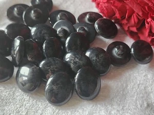 Lot 12 boutons vintage gris coeur moucheté ovale pied 1,2 sur 1,5 cm ref 1125 - Picture 1 of 3