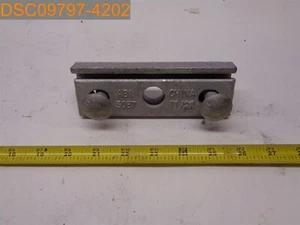 Qtà =24 Morsetto linea retta piastra porta bulloni piatto ABI 5087 - Foto 1 di 3