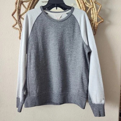 Rag & Bone Men's Gray and White Two Tone Pullover Crew Neck Knit Sweater MEDIUM  - Image 1 of 4