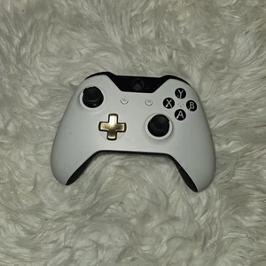 Für Teile der Reparatur Original OEM Microsoft Xbox One 1697 Wireless Controller - Bild 1 von 2