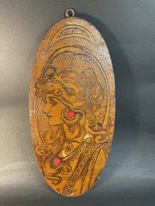Antique Flemish Art Pyrography Art Nouveau Woman With Red Highlights - Scratch - Picture 1 of 17