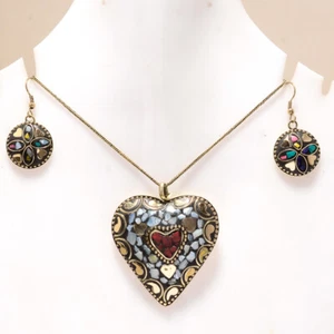 PEARL & RED CORAL GEMSTONE GOLD PLATED TIBETAN PENDANT & EARRING SET 2'' - Picture 1 of 1