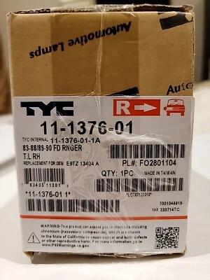 Conjunto de luces traseras TYC 11-1376-01 para Ford Ranger 83-90 necesita reparación menor Foto 1 de 4