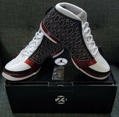 Nike Air Jordan 23 Chicago Bulls 2008 US9.5 com etiqueta de metal Jordan 23 Jersey nova - Imagem 1 de 4